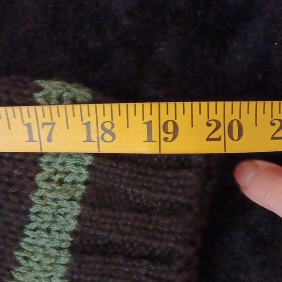 DOLLSKILL WIDOW L/XL CURSE BREAKER KNIT CARDIGAN BLACK WITH GREEN STRIPS SWEATER - Picture 12 of 12